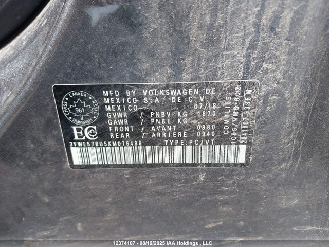 3VWE57BU5KM076486 Volkswagen 1.8 tsi