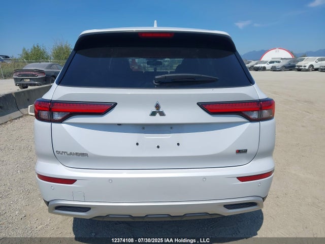 JA4J4UA85PZ613705 Mitsubishi Outlander