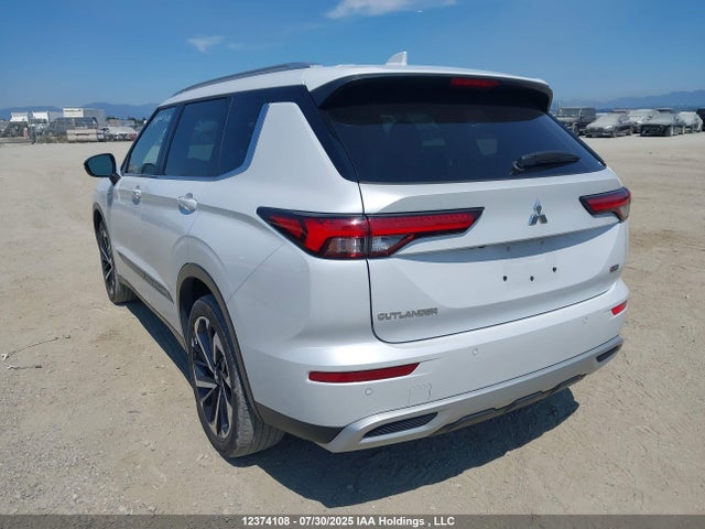 JA4J4UA85PZ613705 Mitsubishi Outlander