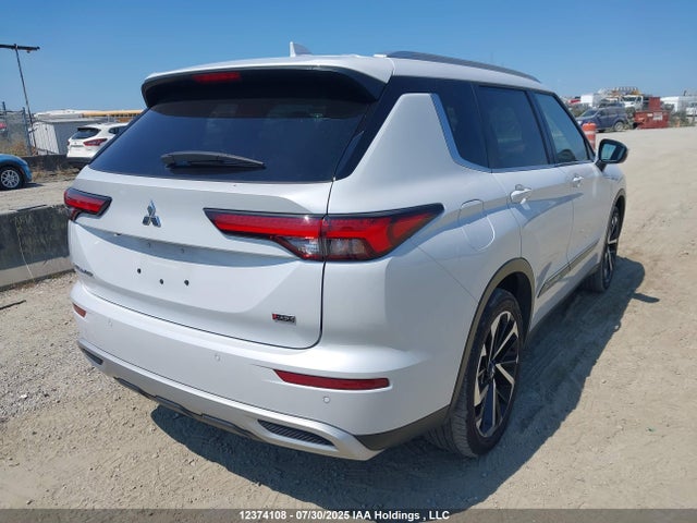 JA4J4UA85PZ613705 Mitsubishi Outlander