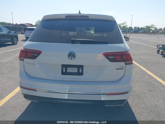 3VV4B7AX3JM203092 Volkswagen Tiguan