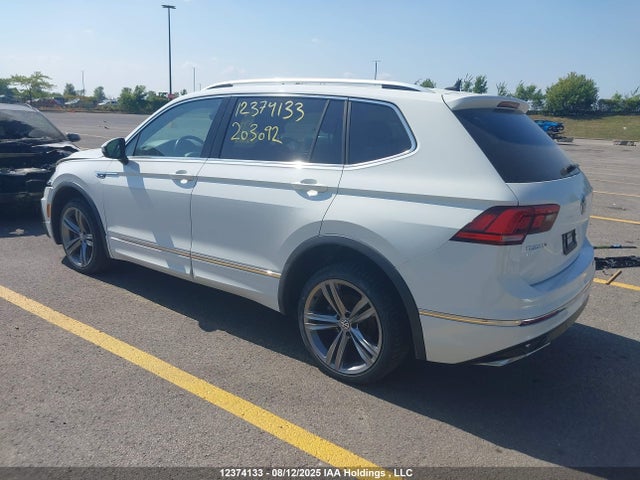 3VV4B7AX3JM203092 Volkswagen Tiguan