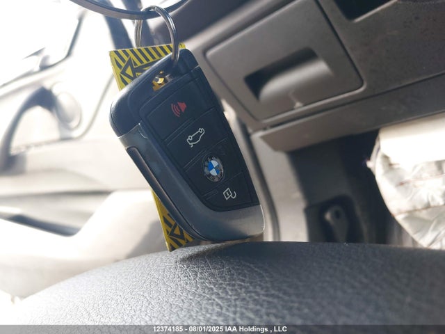 BMW X1 2017 WBXHT3C33H5F79006 Image 11