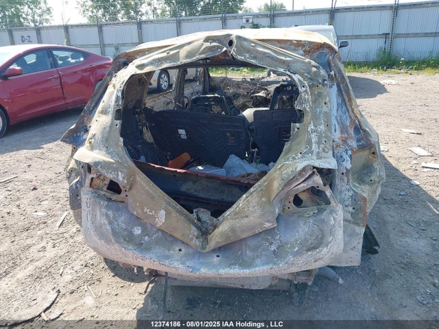 2GNAXUEV9M6110979 Chevrolet lyx