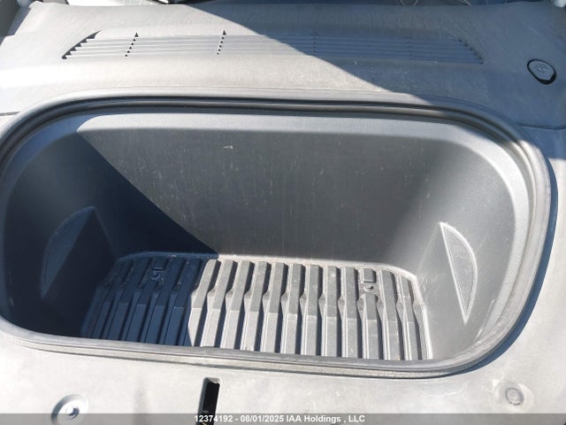 Tesla 2021 2021 5YJYGDEE4MF298702 Image 10