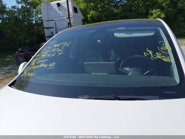 Tesla 2021 2021 5YJYGDEE4MF298702 Image 17