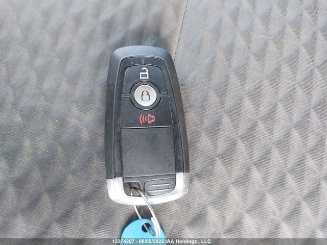 1FMCU9G6XNUB82401 Ford dragon di tc