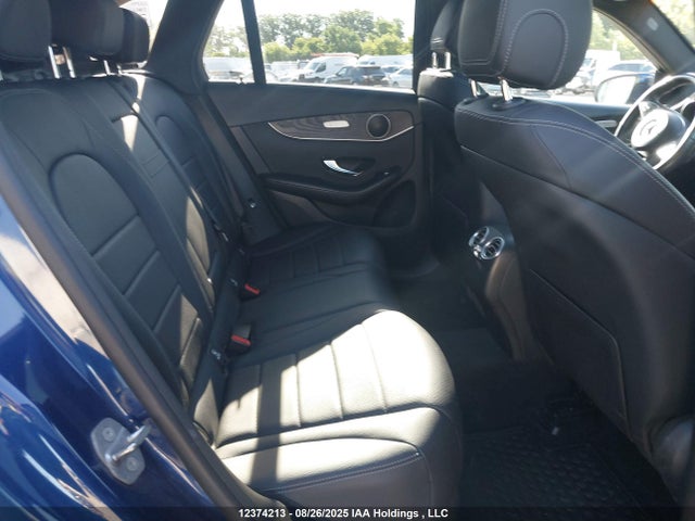 WDC0G4KB7JV114044 Mercedes-Benz m274