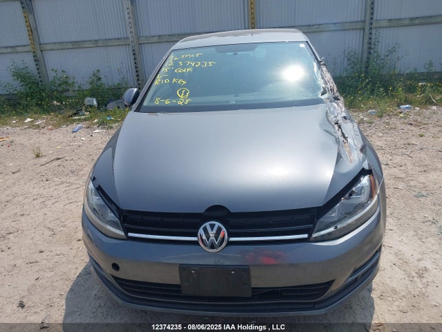 3VW2A7AU7FM033046 Volkswagen 2015