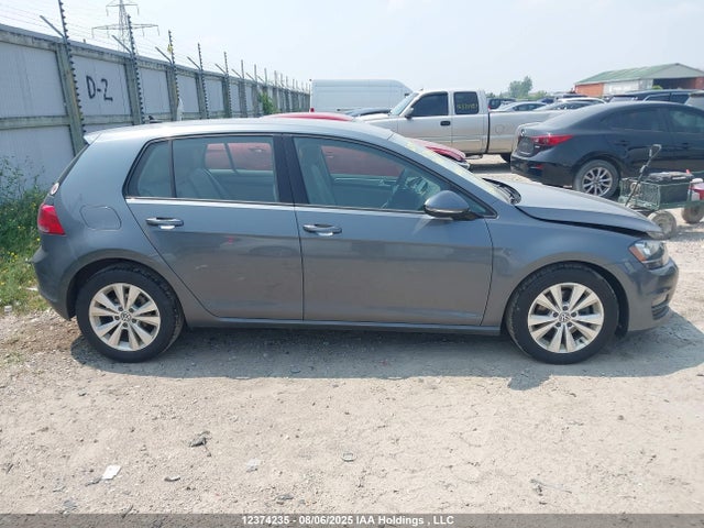 3VW2A7AU7FM033046 Volkswagen 2015