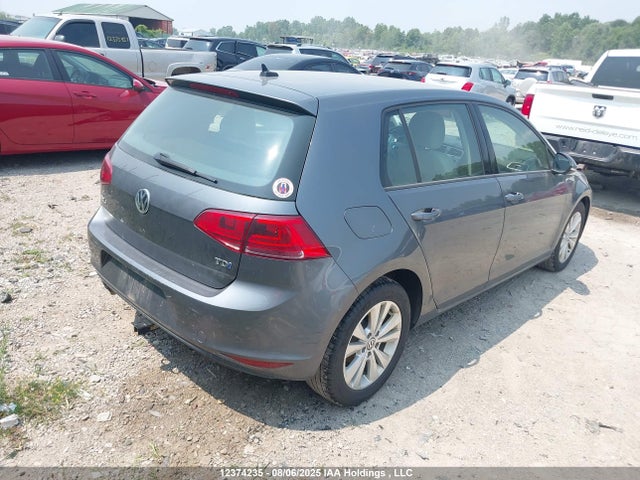 3VW2A7AU7FM033046 Volkswagen 2015