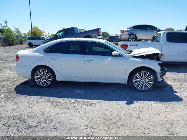 1VWBS7A30FC042869 Volkswagen Passat