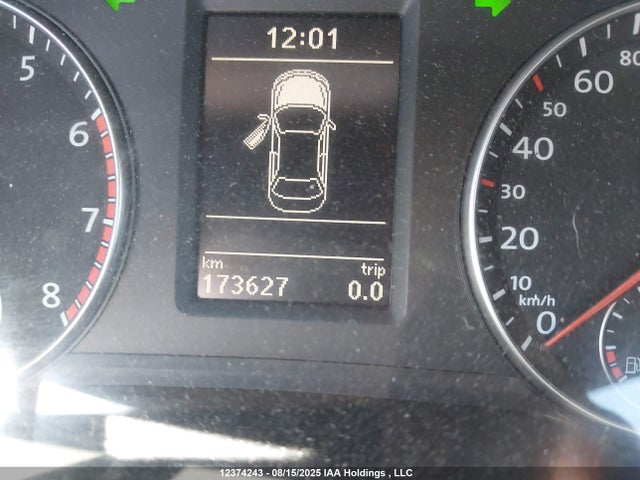 1VWBS7A30FC042869 Volkswagen Passat