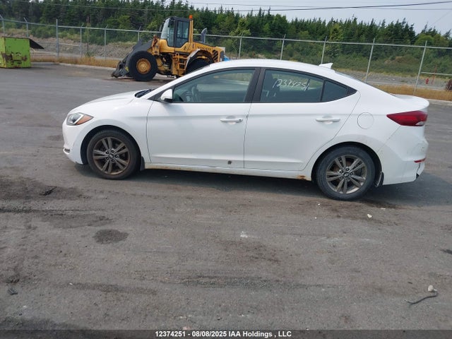 KMHD84LF4HU326000 Hyundai Elantra