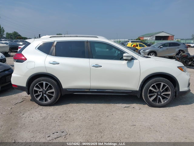 5N1AT2MV6HC847141 Nissan Rogue