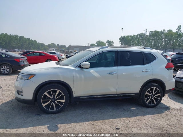 5N1AT2MV6HC847141 Nissan Rogue