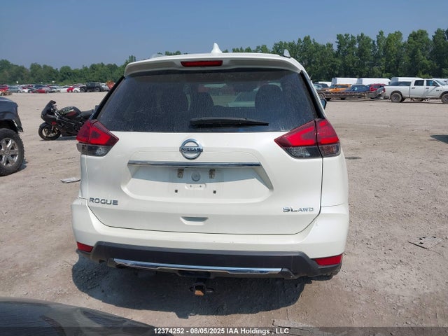 5N1AT2MV6HC847141 Nissan Rogue