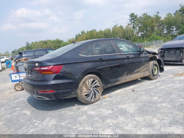 3VWG57BU3KM042734 Volkswagen 1.4 tsi