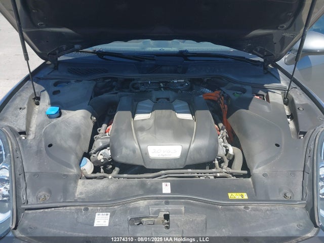 Porsche Cayenne 2017 WP1AE2A24HLA71129 Image 10