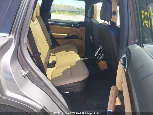Porsche Cayenne 2017 WP1AE2A24HLA71129 Image 8