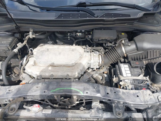 5J8YD4H83JL800091 Acura j35y5
