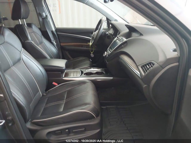 5J8YD4H83JL800091 Acura j35y5