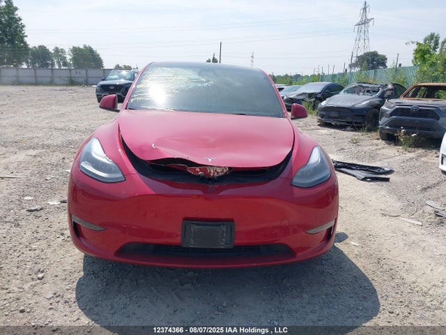 7SAYGDEF5PF757848 Tesla Model Y
