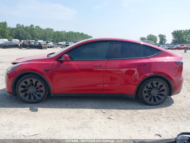 7SAYGDEF5PF757848 Tesla Model Y