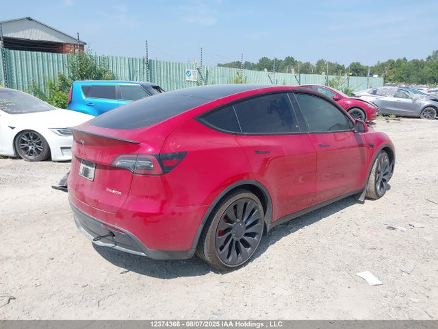 7SAYGDEF5PF757848 Tesla Model Y