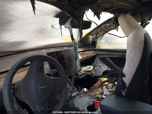 7SAYGDEF5PF757848 Tesla Model Y