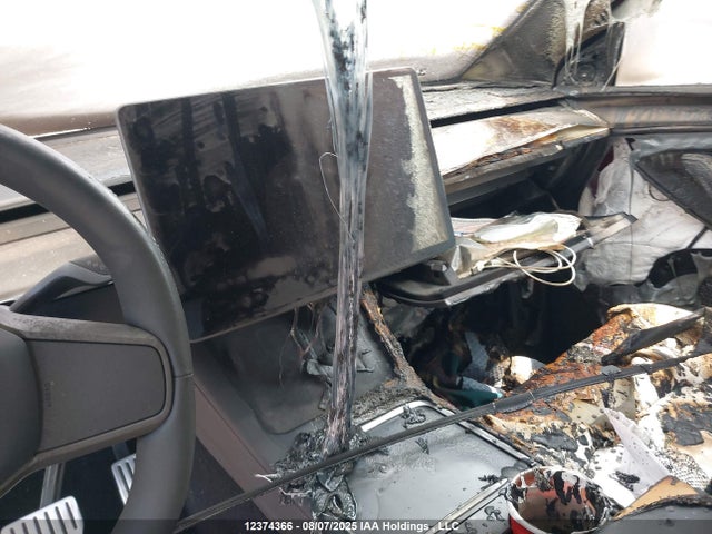 7SAYGDEF5PF757848 Tesla Model Y