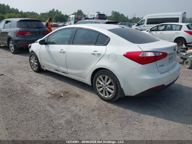 Продаж на аукціоні авто 2015 Kia Forte Lx, vin: KNAFX4A64F5390500, номер лоту: 12374381