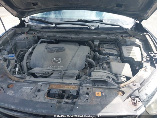 JM3KE4CY5G0613929 Mazda py