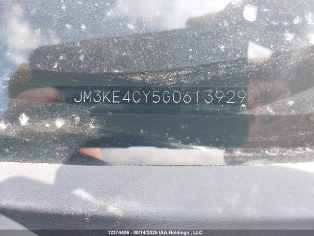 JM3KE4CY5G0613929 Mazda py