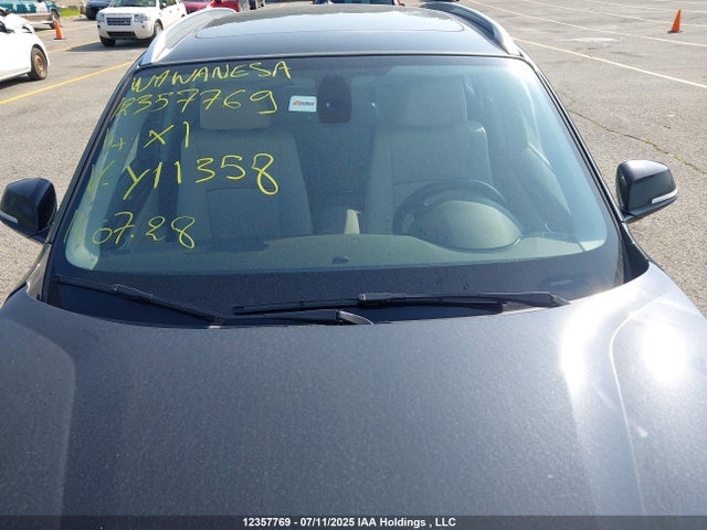 WBAVL1C57EVY11358 BMW X1