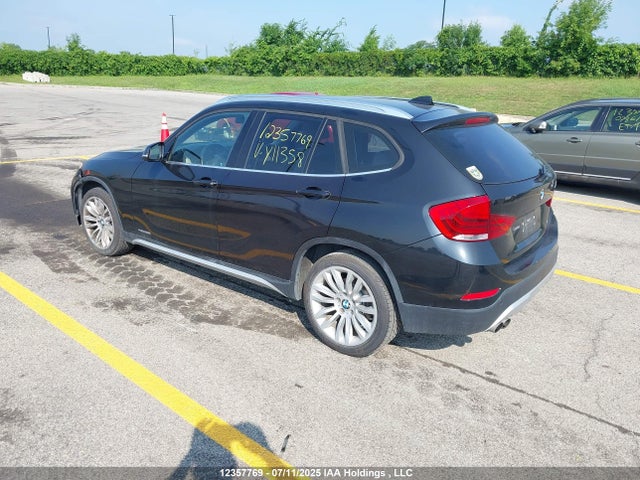 WBAVL1C57EVY11358 BMW X1