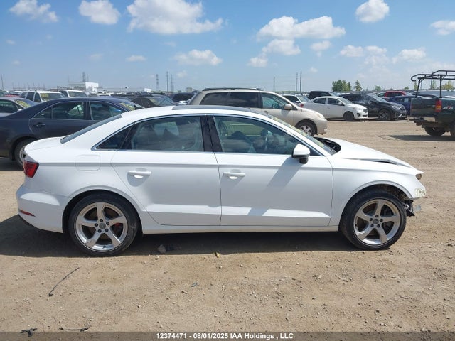 WAUBEGFF2KA082211 Audi 2019