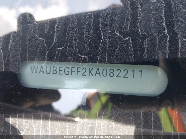 WAUBEGFF2KA082211 Audi 2019