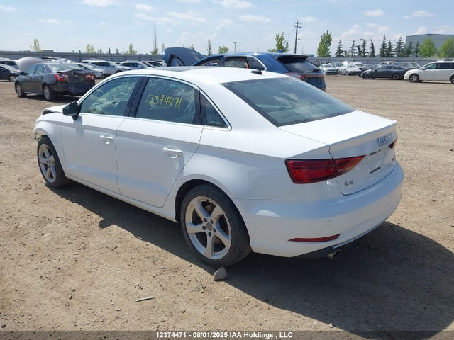 WAUBEGFF2KA082211 Audi 2019