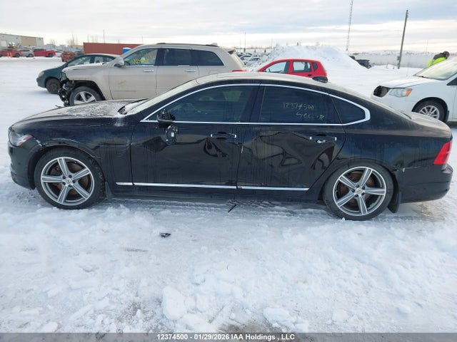 Volvo S90 T6 Inscription 2017 YV1A22MLXH1007133 Image 14