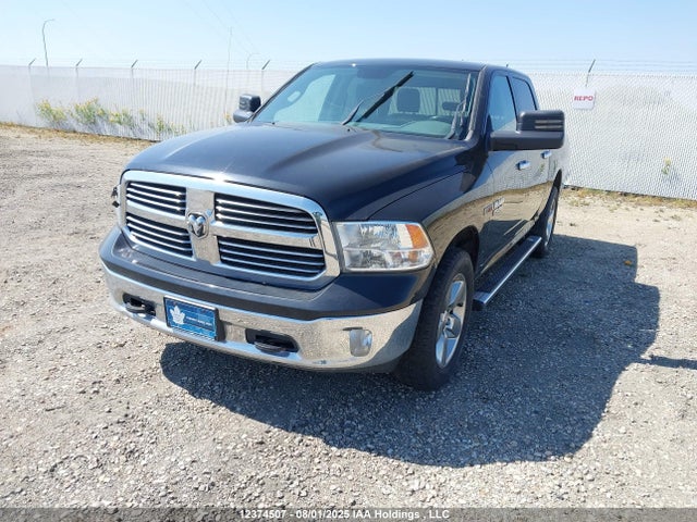RAM 1500 2018 1C6RR7LMXJS348034 Image 2