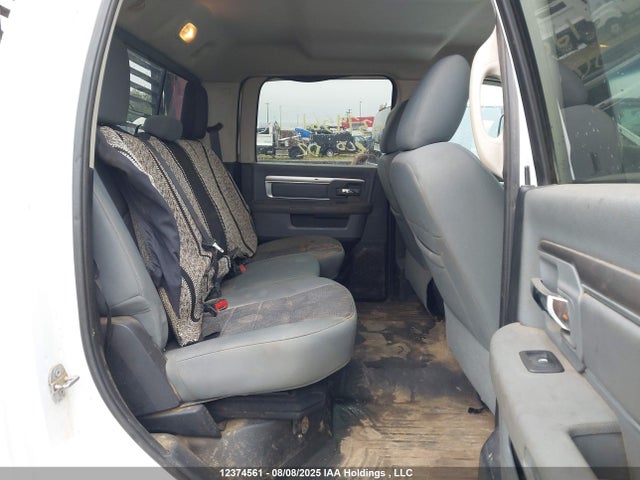 RAM 2015 2015 3C7WRNFL9FG615944 Image 8