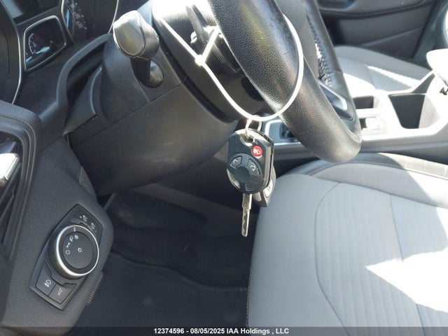 1FMCU9G99HUE27168 Ford 2017