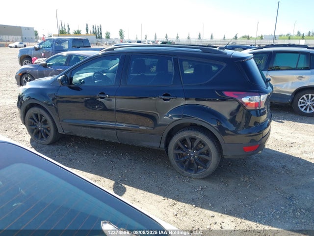 1FMCU9G99HUE27168 Ford 2017