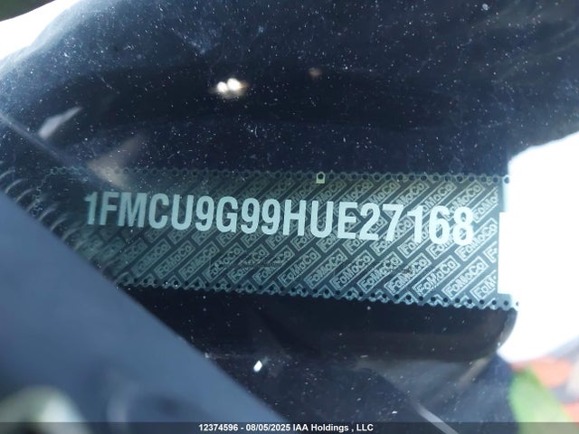 1FMCU9G99HUE27168 Ford 2017