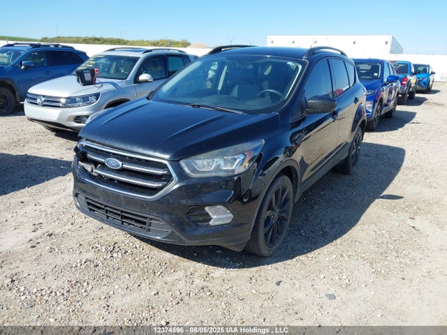 1FMCU9G99HUE27168 Ford 2017