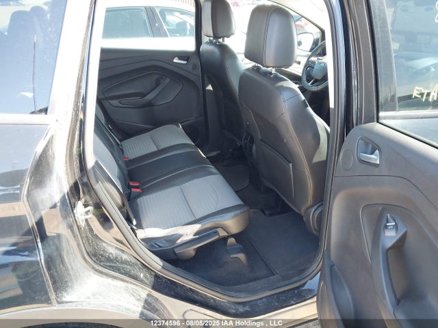 1FMCU9G99HUE27168 Ford 2017