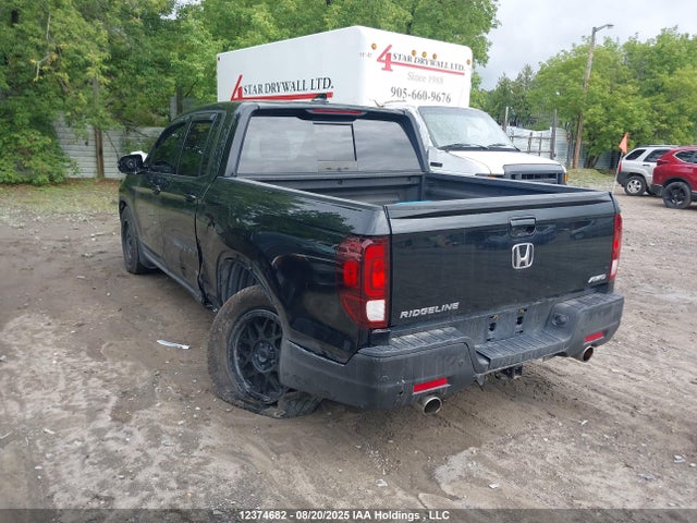 Honda j35y6 2022 5FPYK3F86NB502765 Image 3