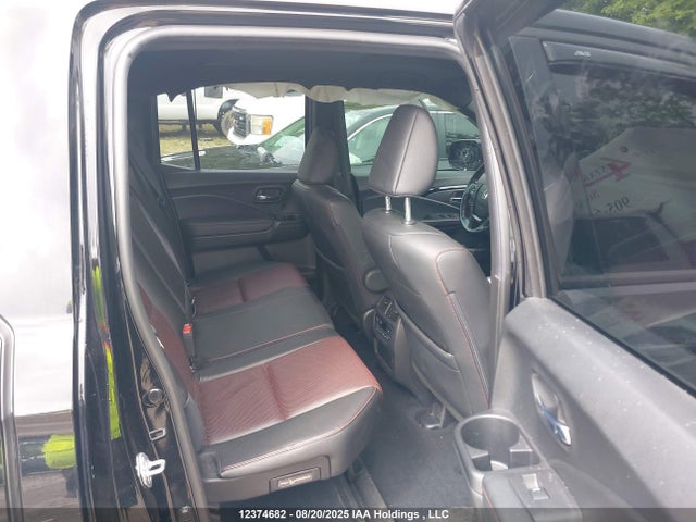 Honda j35y6 2022 5FPYK3F86NB502765 Image 8