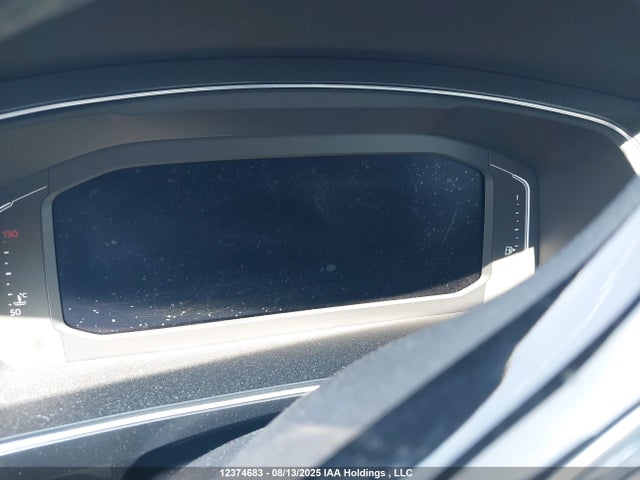 3VV4B7AX7KM119598 Volkswagen Tiguan